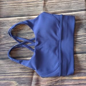 Lululemon sports bra